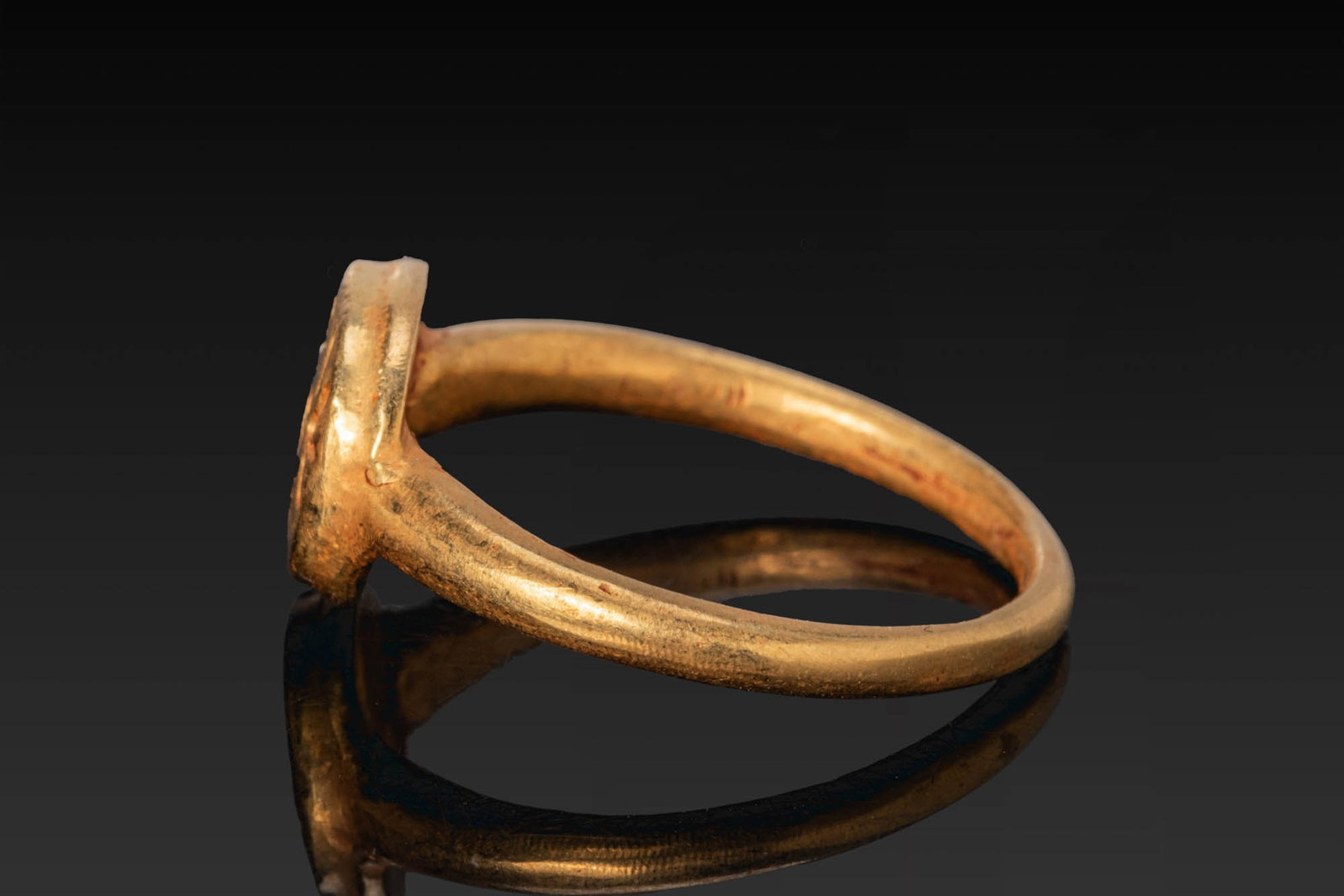 MEDIEVAL SOLID GOLD RING - 3