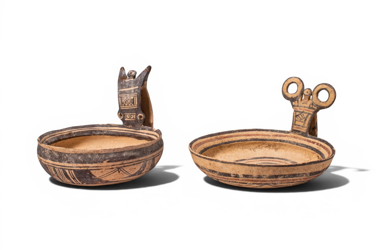 PAIR OF DAUNIAN TERRACOTTA KYATHOI (1 of 5)