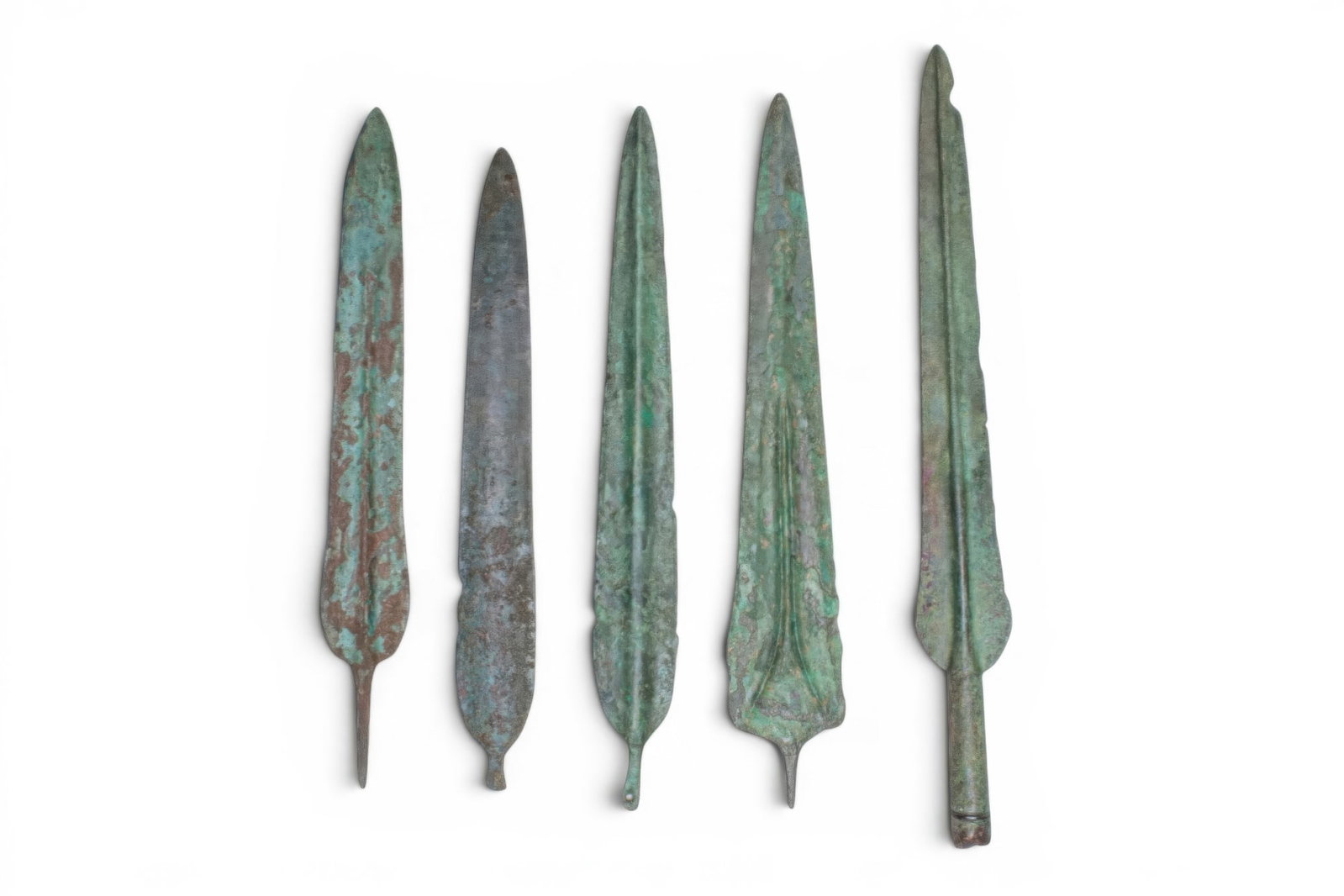 COLLECTION OF BRONZE AGE / EARLY GREEK PERIOD BRONZE SPEARHEADS (1 of 1)