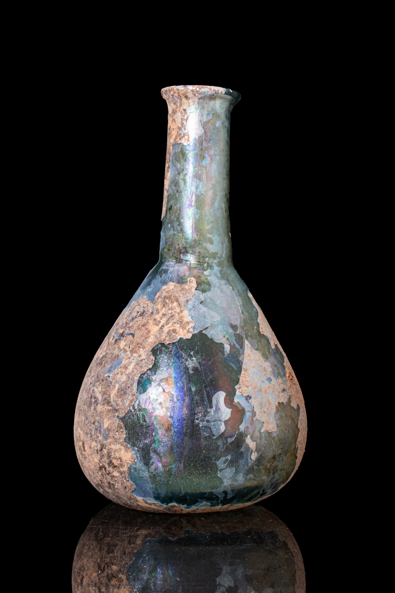 LATE ROMAN GLASS BOTTLE (1 of 4)
