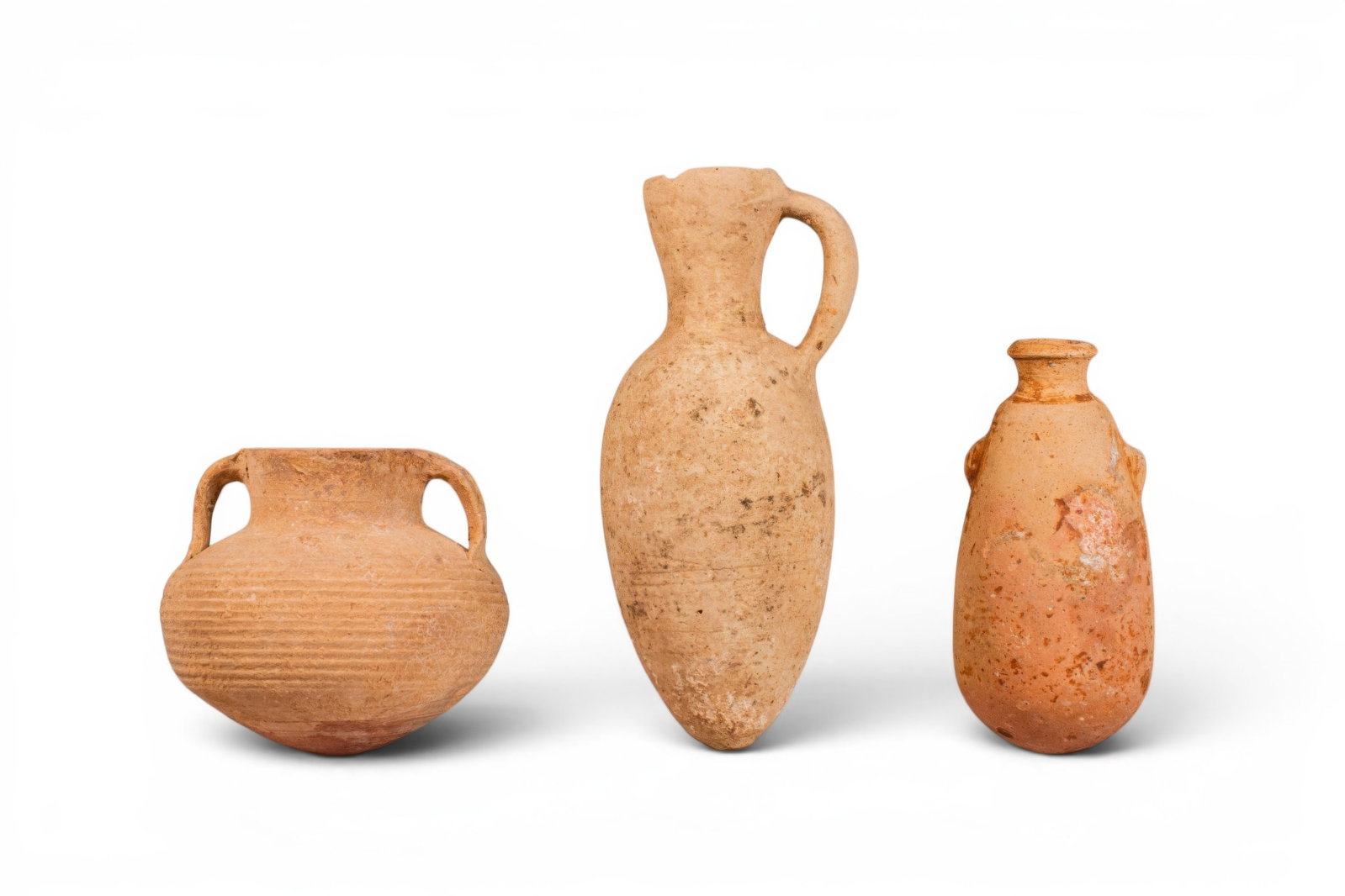 COLLECTION OF GREEK FINE TERRACOTTA VESSELS (1 of 4)