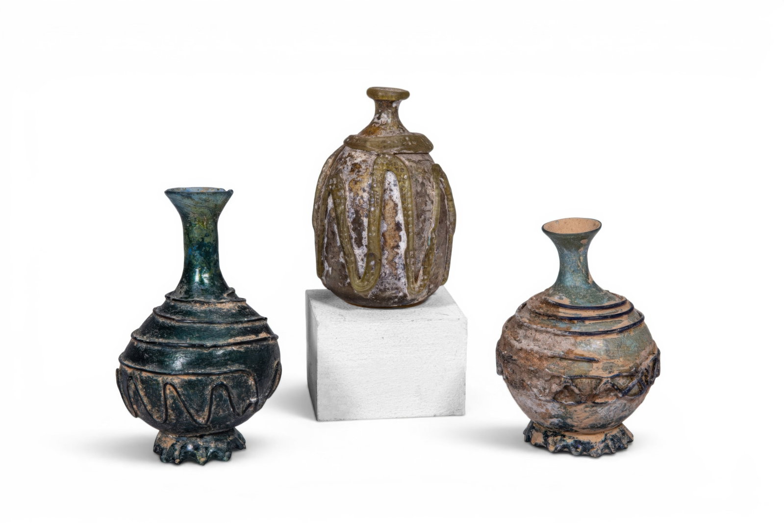 COLLECTION OF UMAYYAD GLASS VESSELS (1 of 3)