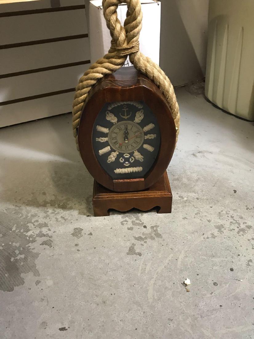 Wooden Pulley Decorative Clock (1 of 6)