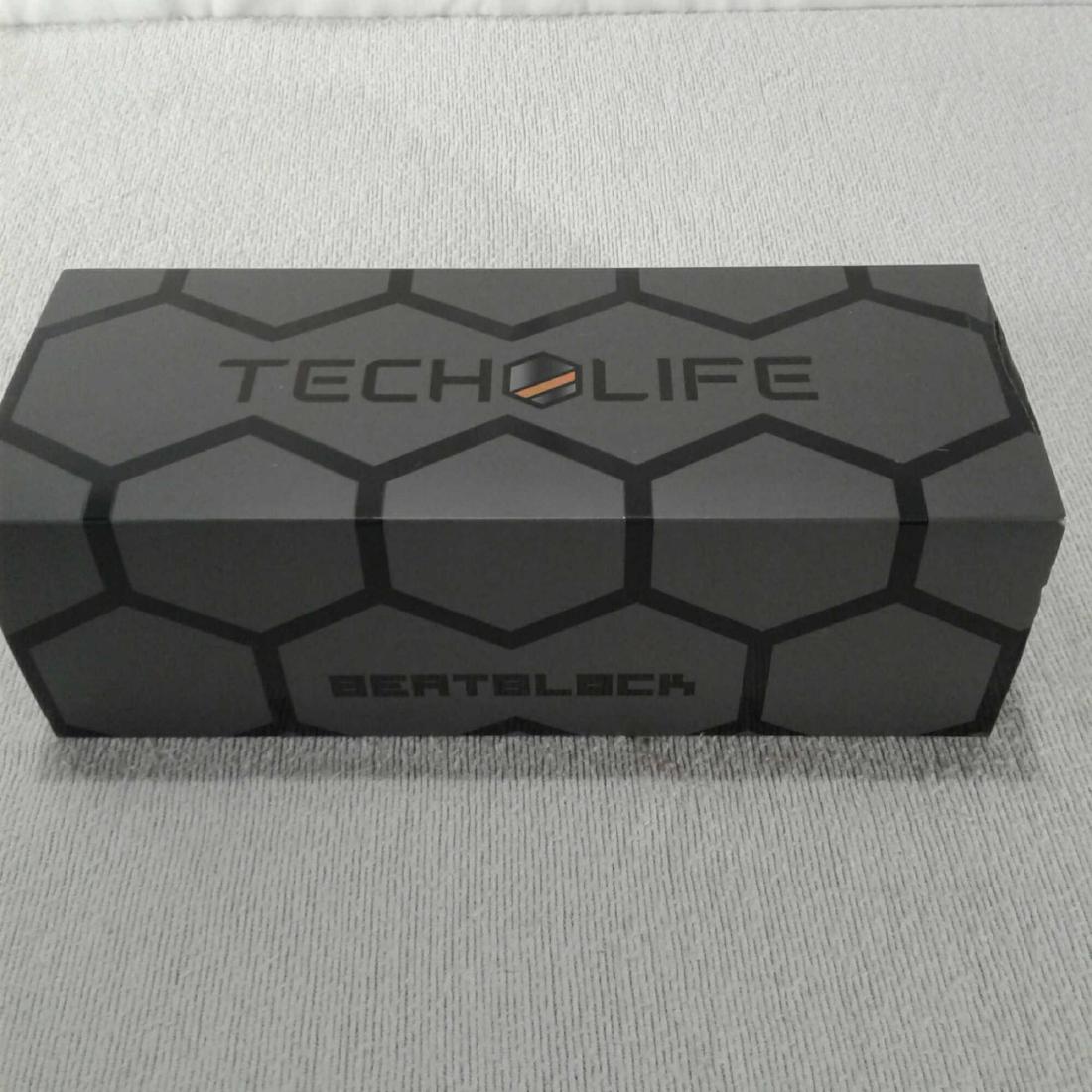 Tech Life Beat Block Bluetooth Speaker: New in Box.Â Box measures approximately 8.5" x 3.5" x 3". RPM