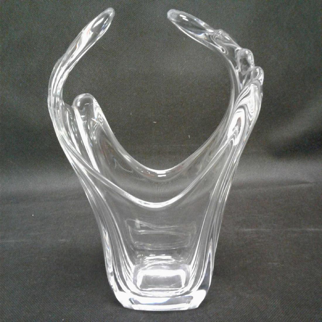 Vintage Clear Glass Thrown Vase: This piece Measures approximately 11" x 7" and is in good used condition. There are no known signs of defects or quality issues. We were unable to locate a signature, it was reported by consignor to p