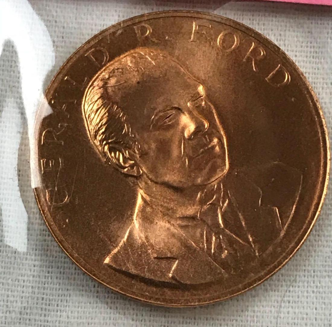 Limited Edition Gerald Ford Presidential Medallion: One limited edition President Gerald Ford Inauguration Commemorative bronze coin.Â StatesÂ Â INAUGURATED AUGUST 9 1974 I WILL BE THE PRESIDENT OF ALL THE PEOPLE. The coin measures 1 5/16".Â 