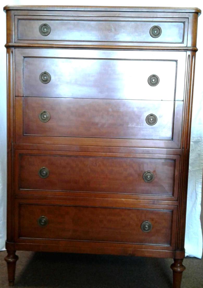 Antique John Widdicomb Company Highboy Chest of Drawers: Antique John Widdicomb Company Highboy Chest of Drawers. 5 drawers, 1 drawer with dividers. Few light scuff marks and scratches.Measures approximately 52"H x 35"W x 22"D and is in good used condition.