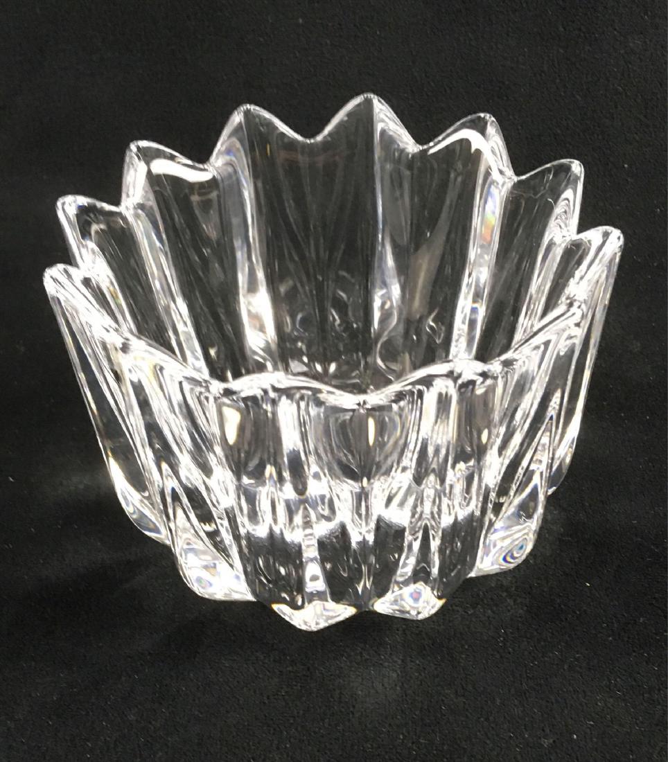 Vintage Orrefors Fine Clear Crystal Candy Dish: Vintage Orrefors Fine Clear Crystal Candy Dish; a very heavy and clean, clear piece showing ModernÂ Scan Design. It is marked on the bottom and with affixed label. The condition is excellent, the di