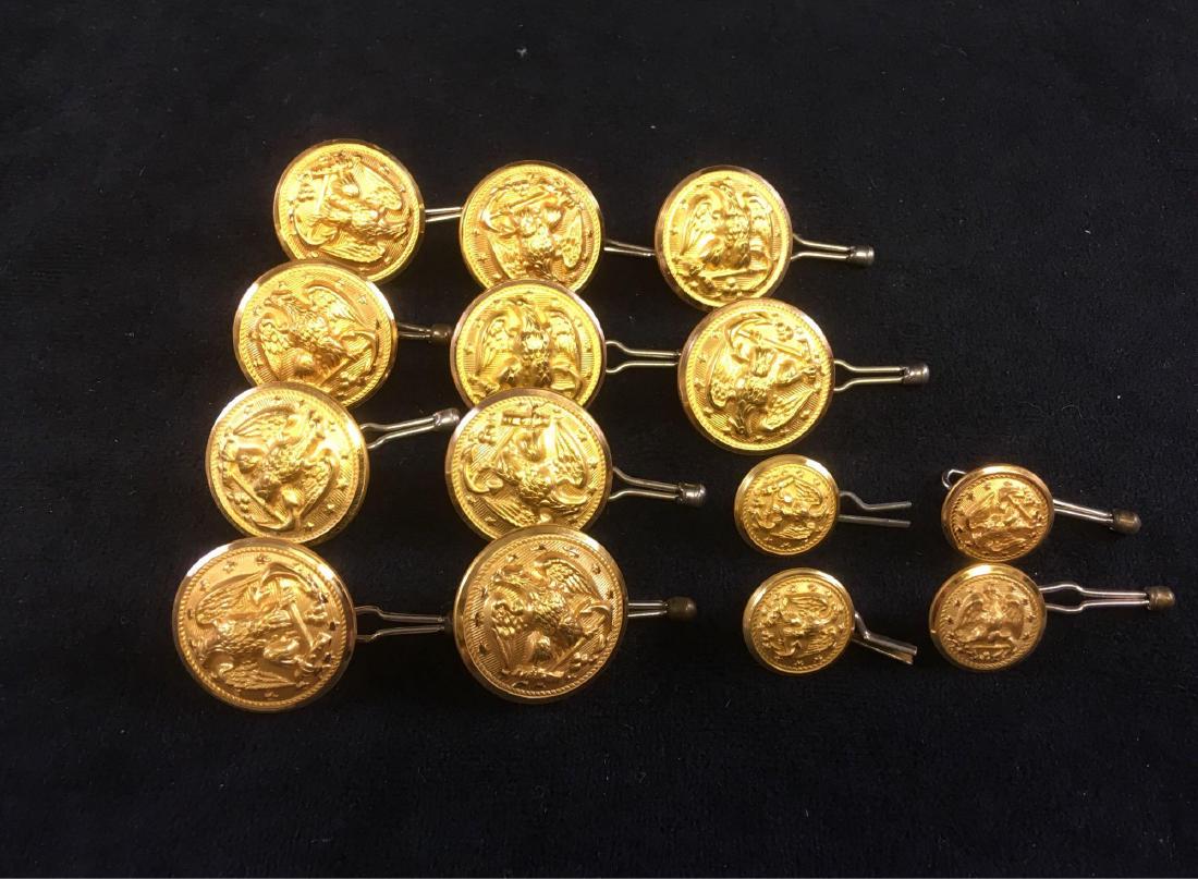 Military Memorabilia US Navy Uniform Brass Buttons 10