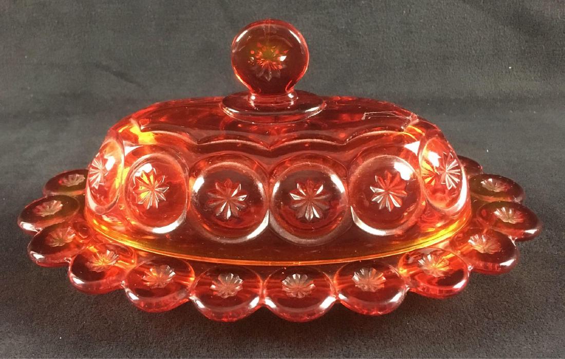 Vintage Amberina Glass Butter Dish with Lid: Vintage Amberina Glass Butter Dish with Lid; a very nice example of this cranberry and amber colored glass. Both of these pieces are in excellent condition, there are no chips of cracks noted. The fin