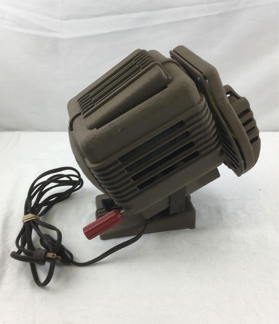 Vintage Christmas Color Wheel: Vintage NarenÂ Color Projector. 500 watt bulb installed, rated for up to 1000. Cooling fan, adjustable pitch and focusing light. Everything works great! Â Â