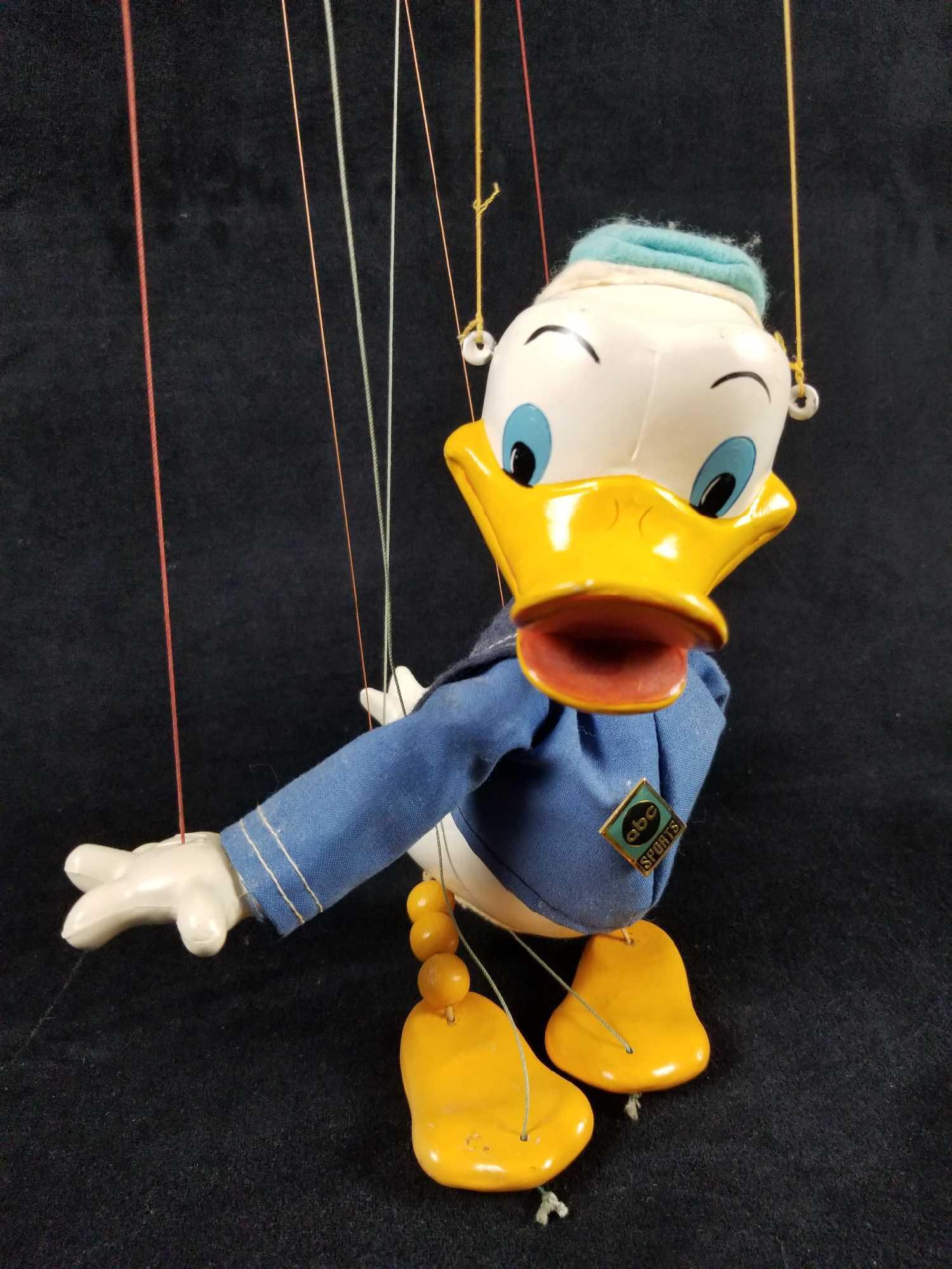 vintage donald duck hand puppet