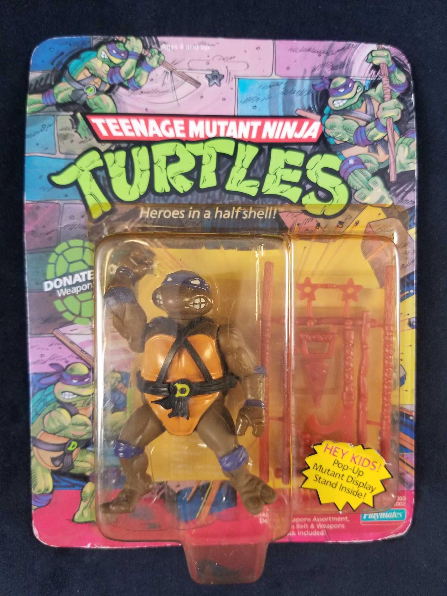 TMNT 1988 Playmates Heroes In A Half Shell Donatello: Teenage Mutant Ninja Turtles: Heroes in a half shell by Playmates. Donatello- weapon: Boi. Manufactured in 1988. Features Amazing turtlistic arm movement! Deluxe weapons belt and weapons rack included