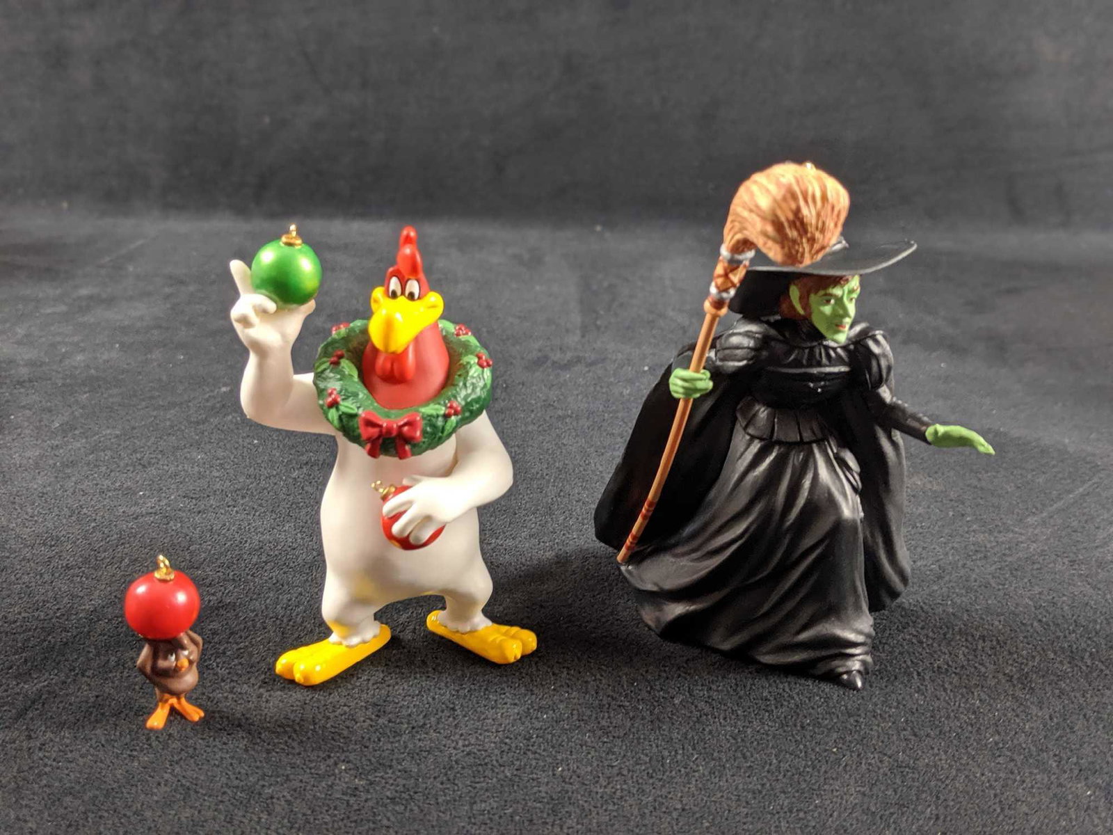 Hallmark Keepsake Ornament Wicked Witch And Foghorn: This lot includes ornaments of: Wicked Witch Of The West from the popular movie and book, The Wizard Of Oz. This hand-crafted ornament is approx 3" x 3" x 6". And Foghorn Leghorn With Henery Hawk, The