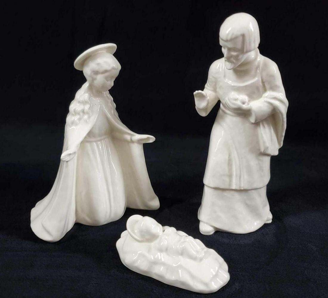 3 Vintage Holy Family Goebel Porcelain Figurines: Holy Family from the 'Nativity Series' Porcelain figurines made by Goebel from the drawings of Sister MI Hummel. Figurines are in good, vintage condition with only minor scuffs and a light scratch on
