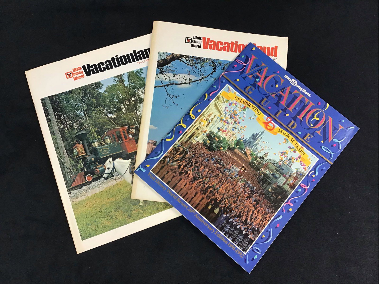 Lot of 3 Walt Disney World Resort Vacation Vintage: These vacation guides are great for Disney collectors. They have amazing pictures inside that bring nostalgia to any Disney lover. They are in good condition. Some have known light scuffs and foxing. 