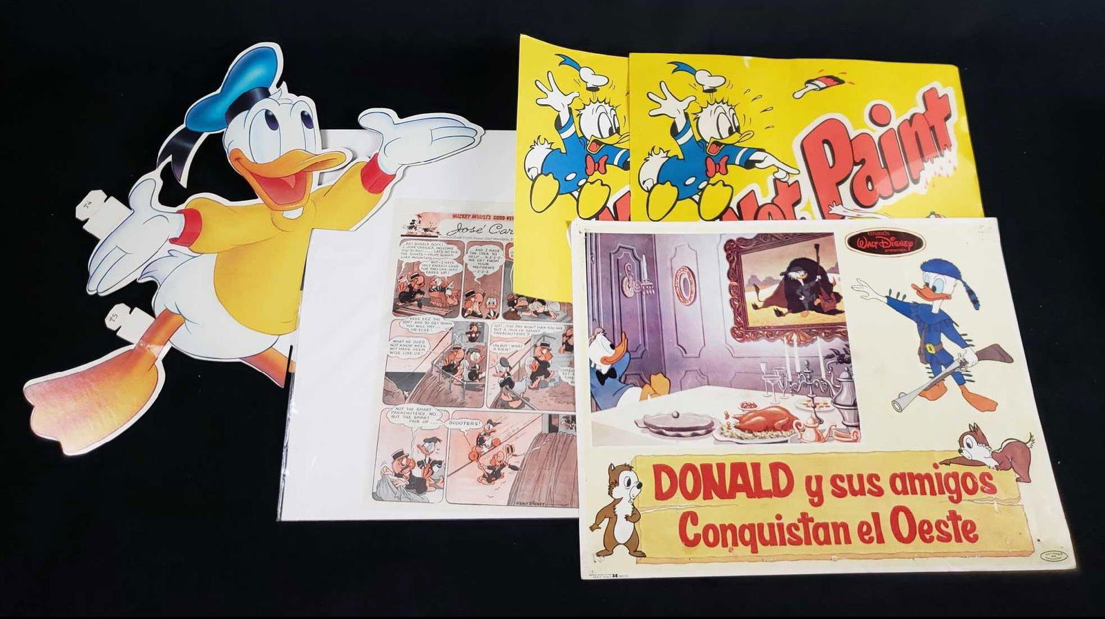 Lot of 5 Paper Donald Duck Vintage Disney Items (1 of 7)