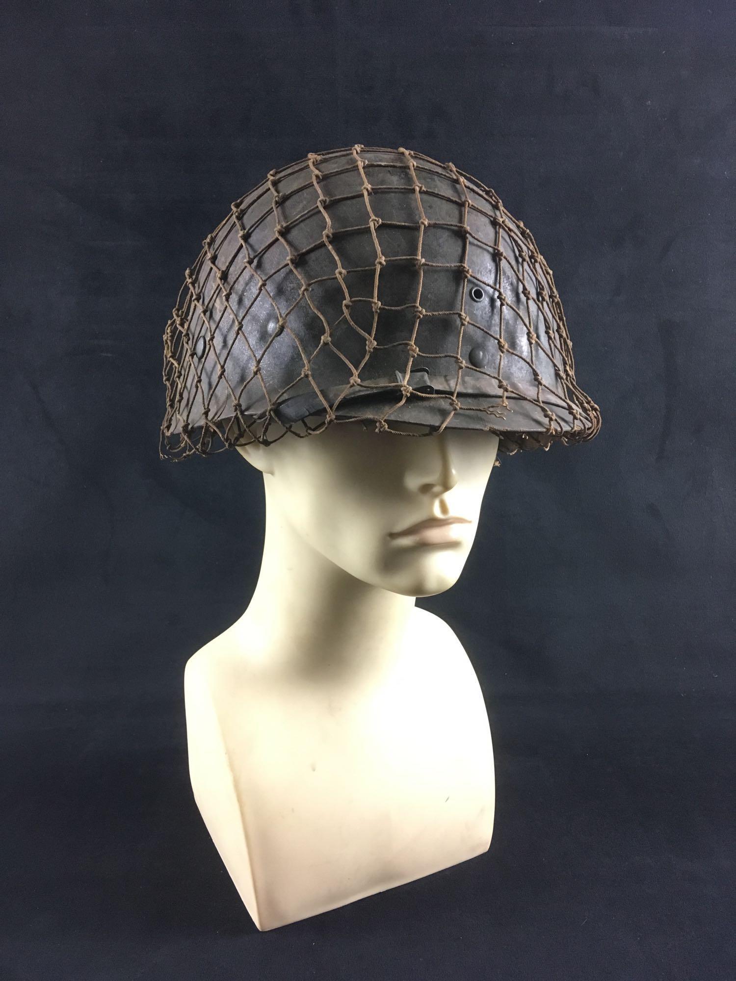 Military Memorabilia US Army M 1 Helmet Liner by CAPAC (1 of 8)