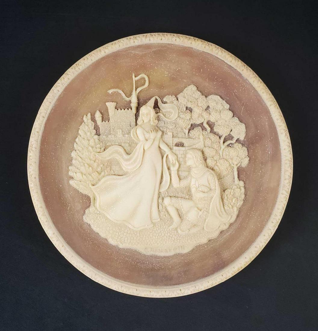 Lancelot and Guinevere Carved Incolay by Carl Romanelli: Third in the Great Romances of History Collection this skillfully crafted solid Incolay stone titled: "Lancelot and Guinevere" is by Carl Romanelli of Incolay Studios of California. In good condition