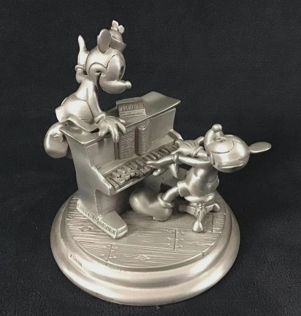 Linden Quartz Disney Mickey Minnie Piano Clock (1 of 9)