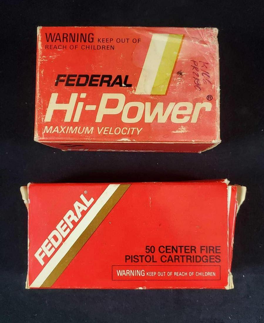 Federal 22 Hollow Point And Center Fire Cartridges: This lot includes: (27) Federal Center Fire Pistol Cartridges in a box. 32 Smith & Wesson Long. 98 Grain Lead Bullet. Box is approx 5" x 3" x 1 1/2". (200) Federal Hi-Power Maximum Velocity 22 Short H