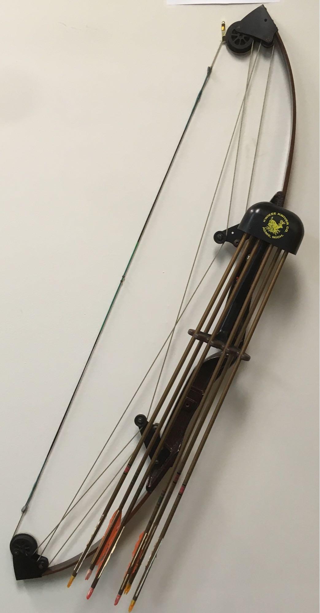 Whitetail Hunter Compound Bow and Detachable Kwikee: Whitetail Hunter Compound Bow and Kwikee Kwiver Quiver with Six Arrows. This set includes a Whitetail Hunter compound bow in good condition and a detachableÂ Kwikee Kwiver quiver that includes six B