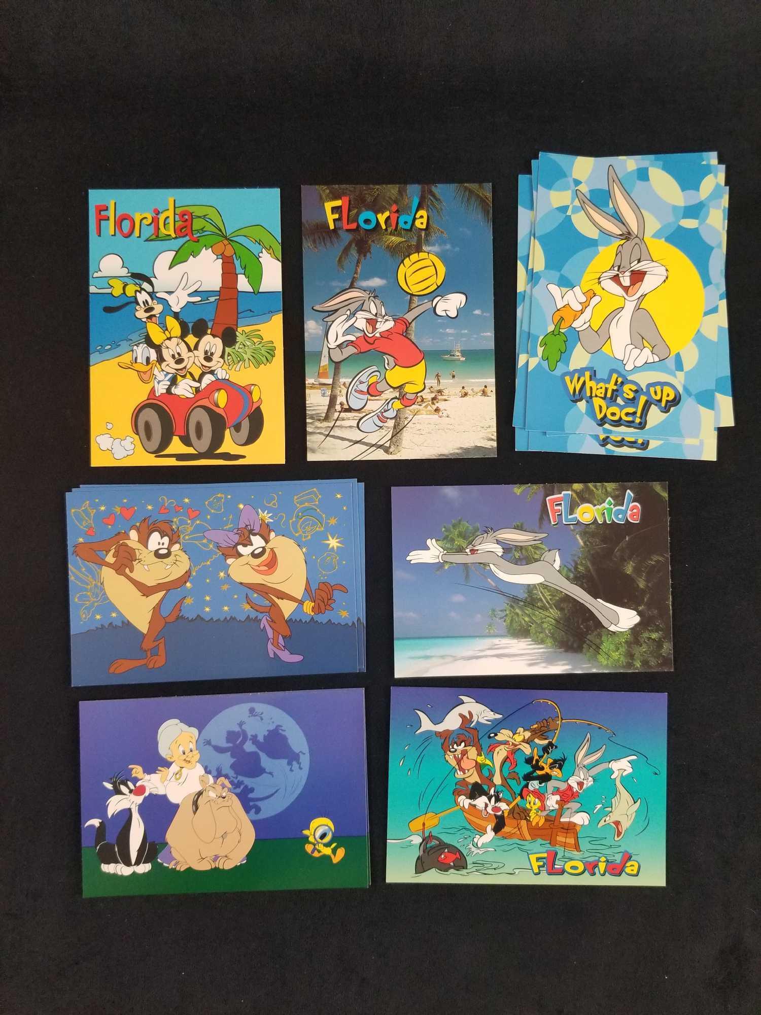 A Lot of 14 Vintage Postcards Looney Tunes Postcard (1 of 5)