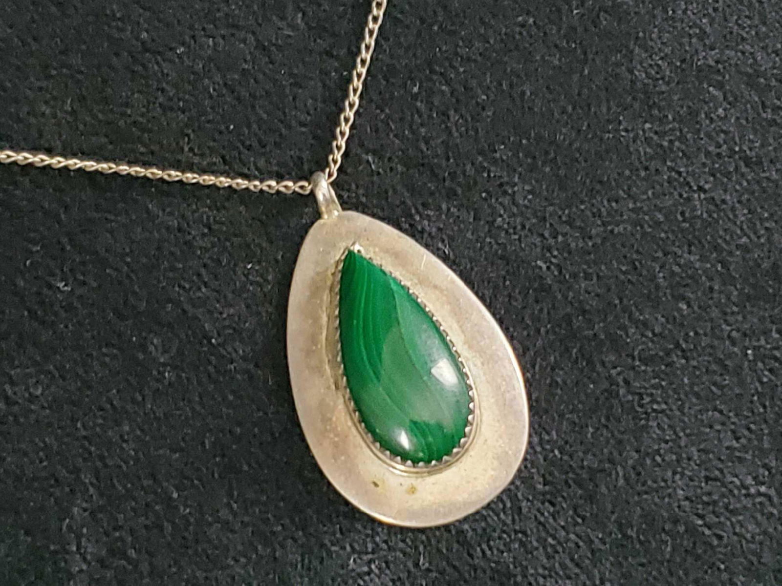 Green Malachite Sterling Silver Navajo Pendant Necklace (1 of 7)