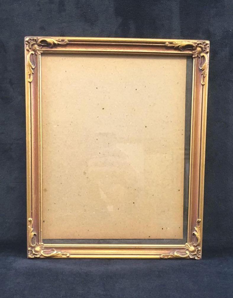 9 x 11 1/2 Ornate Wooden Picture Frame (1 of 5)