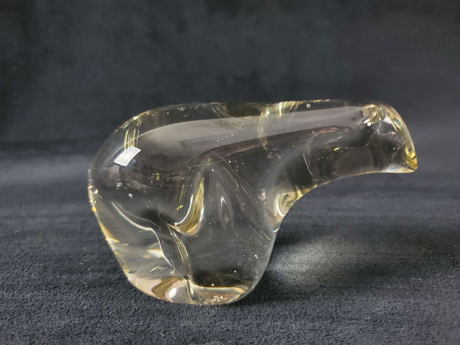 Clear Acrylic Polar Bear Paper Weight (1 of 7)