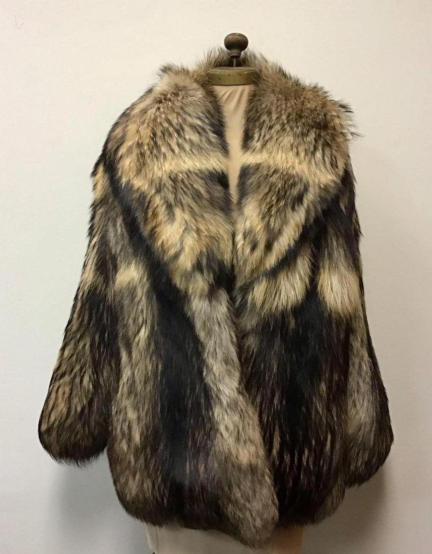 Raccoon Fur Jacket Coat Vintage Fashion (1 of 6)