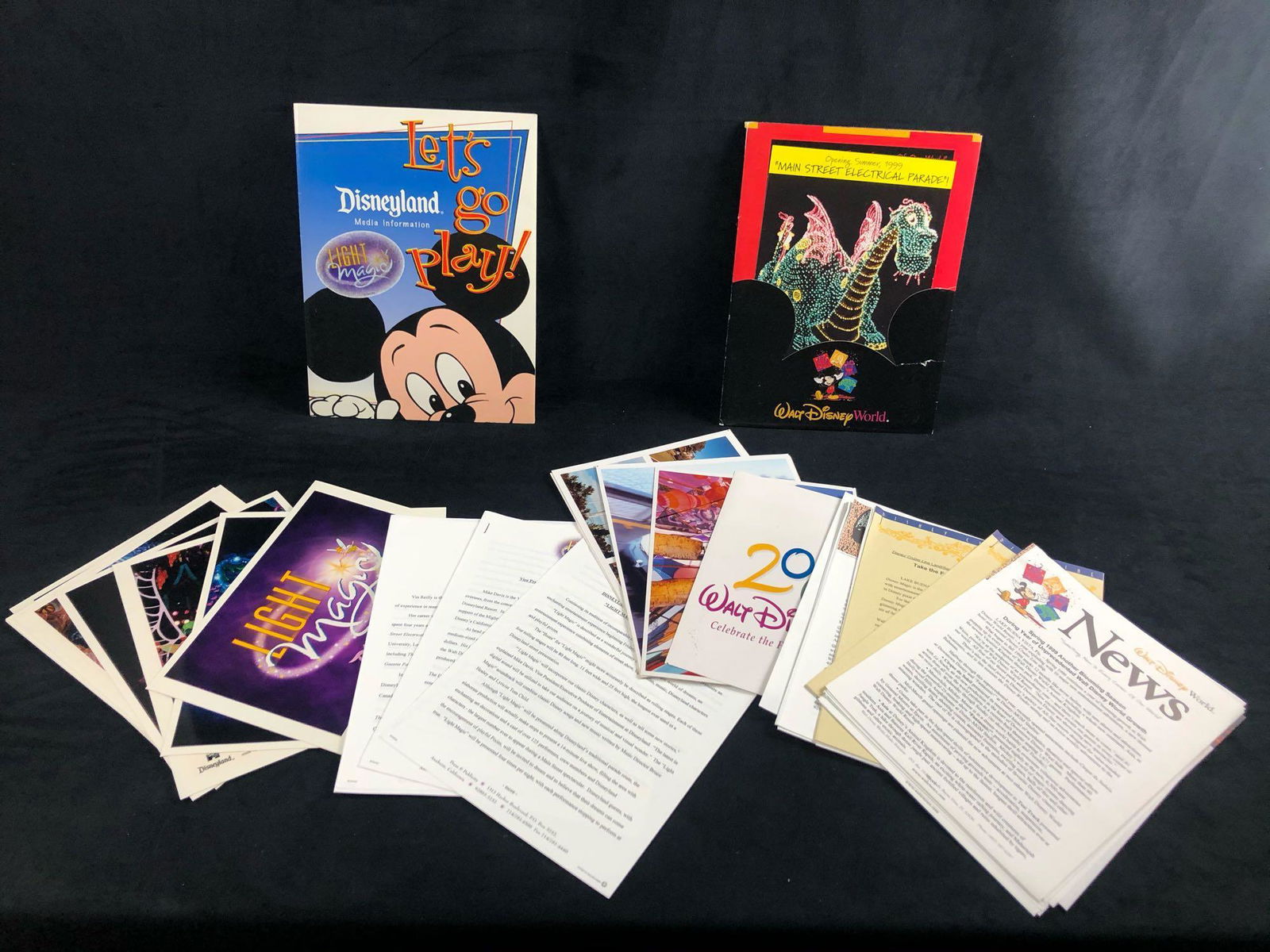 A Lot Of 2 World Disneyland 1997 Light Magic 1999 Walt (1 of 10)