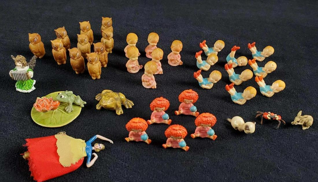 Vintage Hand Painted Mini Figurine Lot Of 38 (1 of 9)
