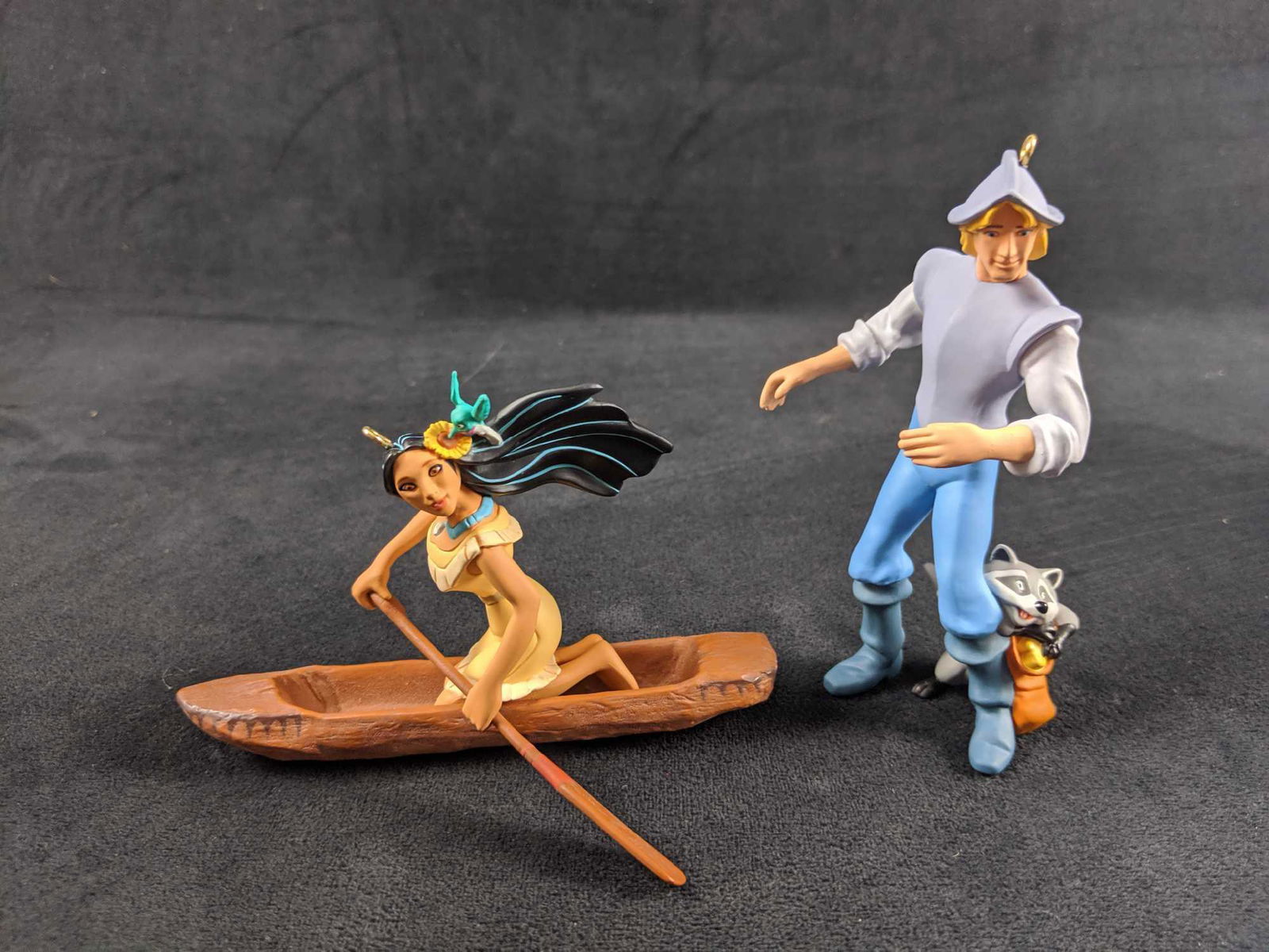 Hallmark Keepsake Disney Pocahontas Ornaments Lot Of (1 of 8)