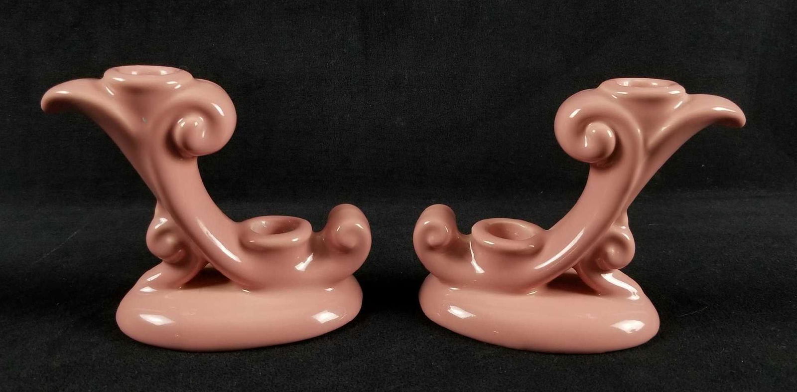 Pair of Pink Vintage Double Candleholders By Abingdon (1 of 8)