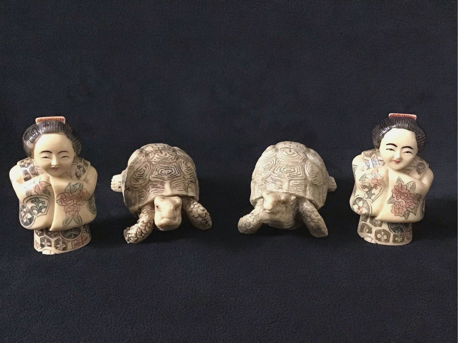 Chinese Art Turtle Women Figurines Lot of 4 A (1 of 7)