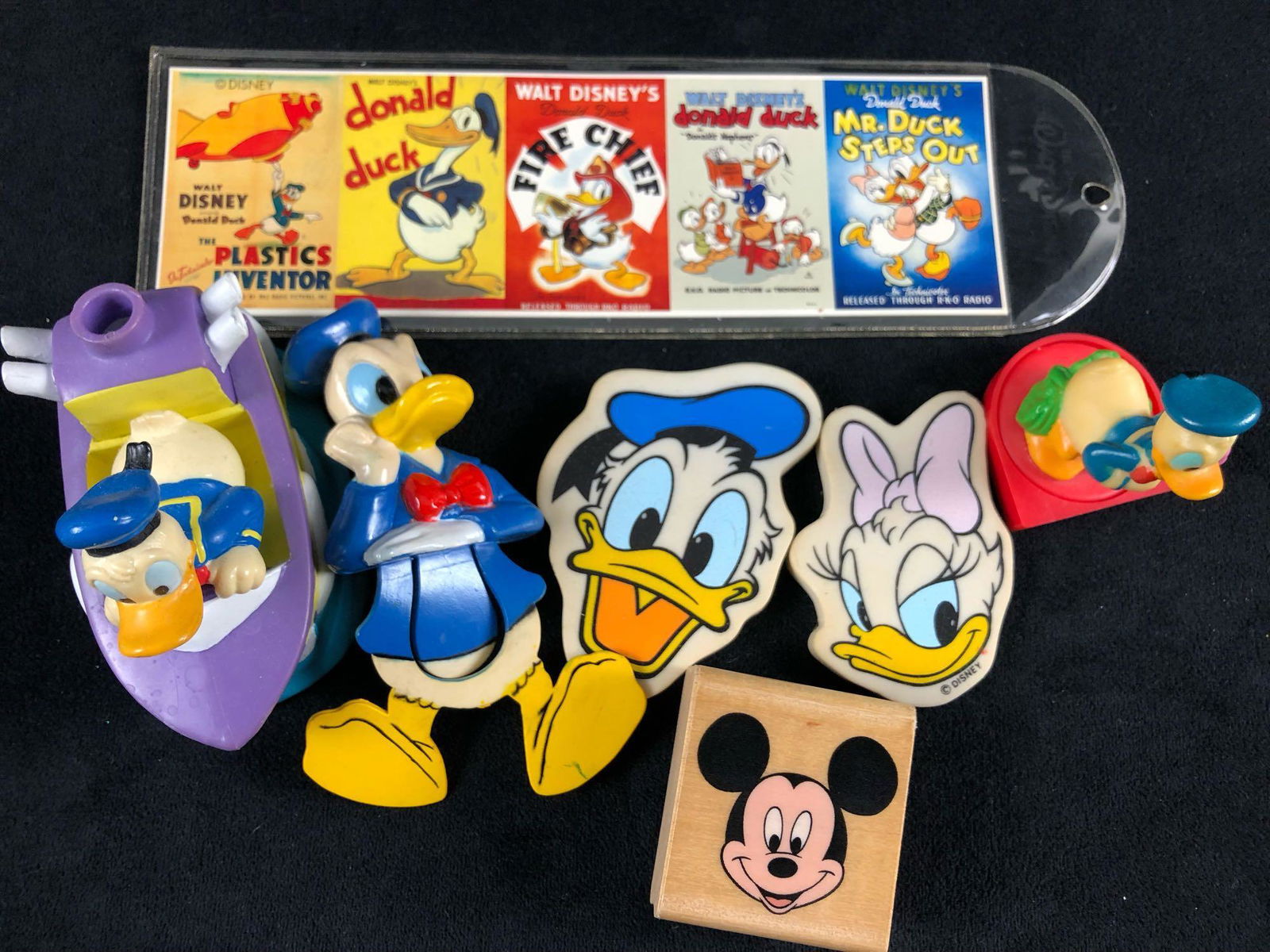 Lot of 7 Vintage Donald Duck Collectables (1 of 9)