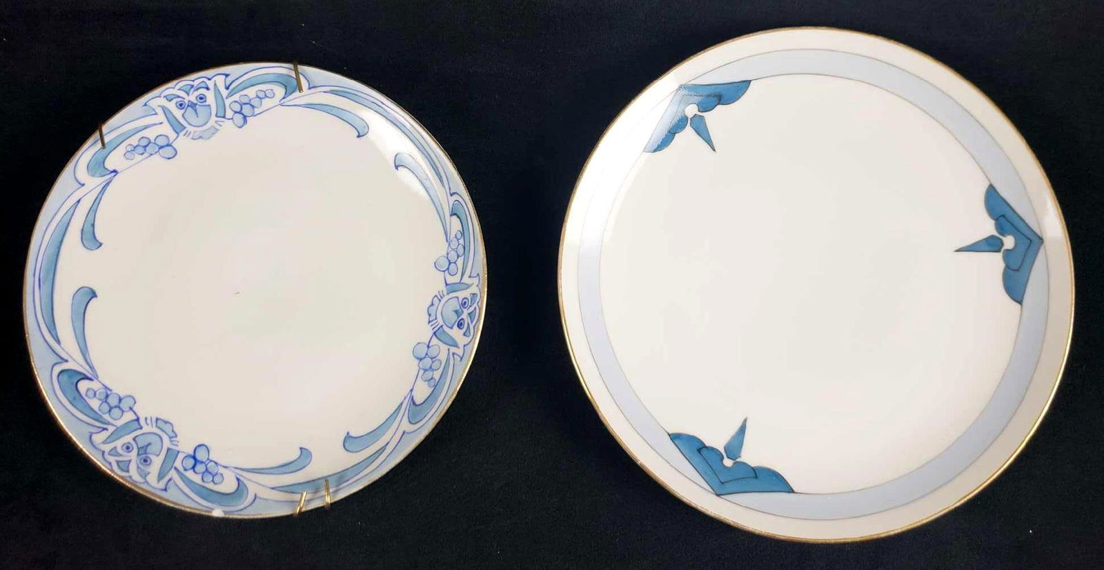 Set of 2 Royal Nippon Hand Painted Art Deco Plates (1 of 9)