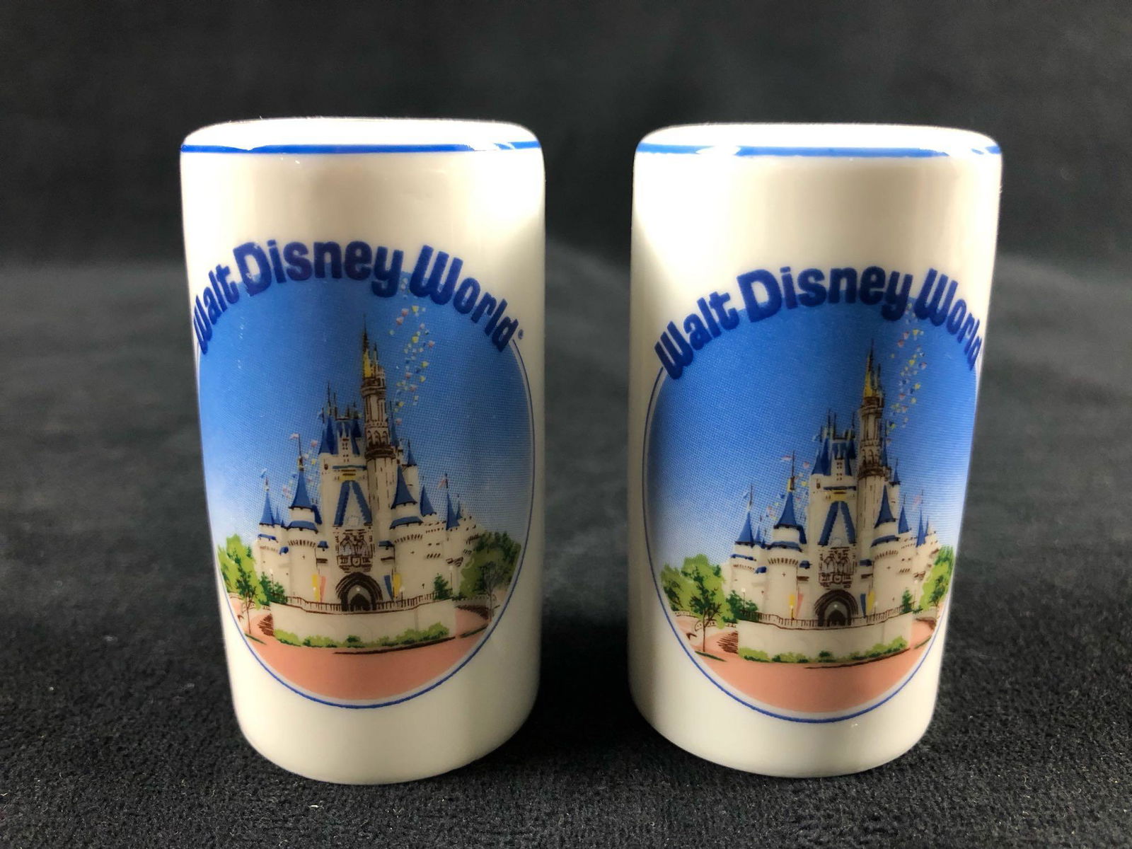 Vintage Castle Salt and Pepper Shakers Walt Disney (1 of 8)