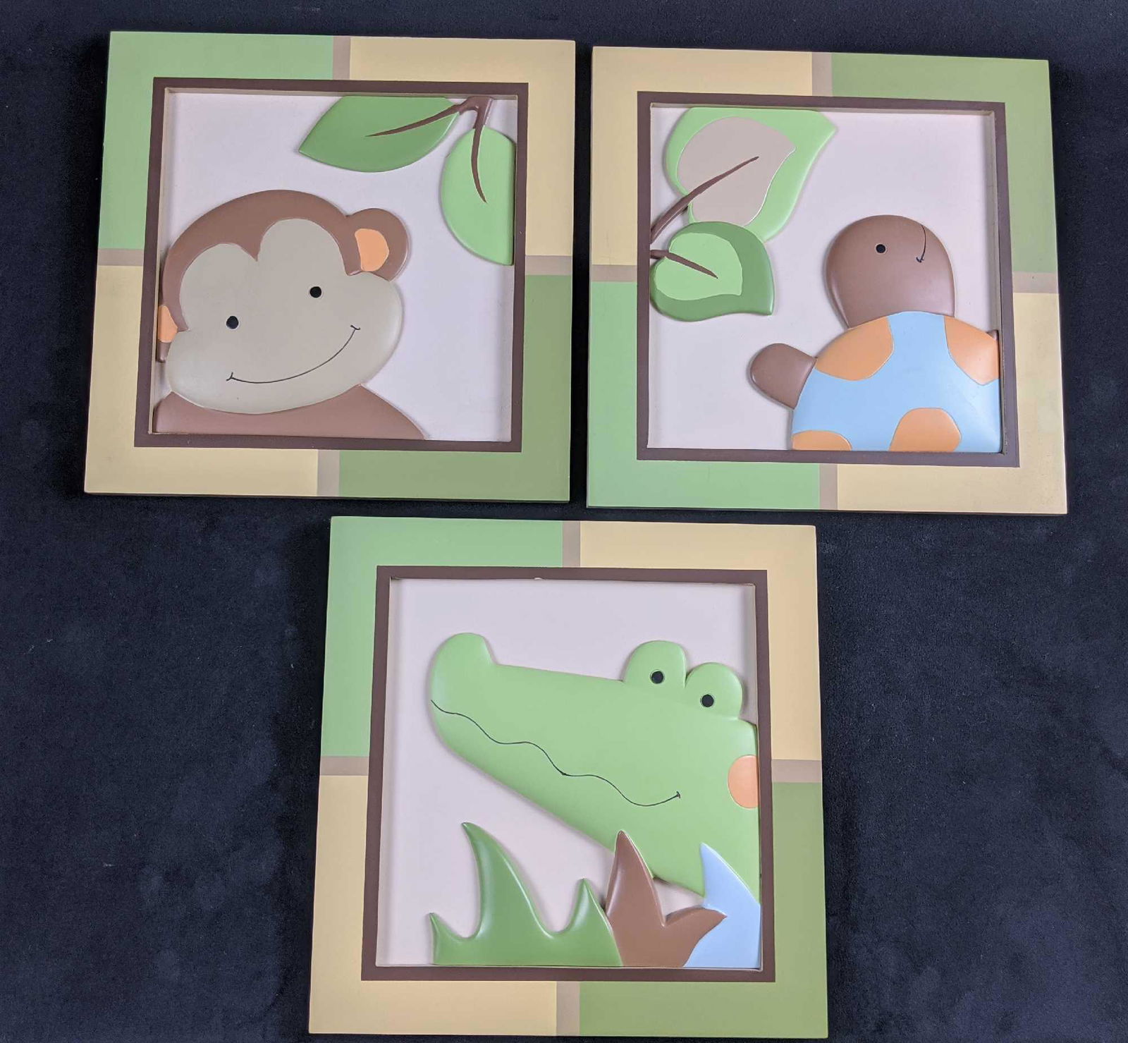 Lambs And Ivy Bas Relief Nursery Art Set Of Three (1 of 9)