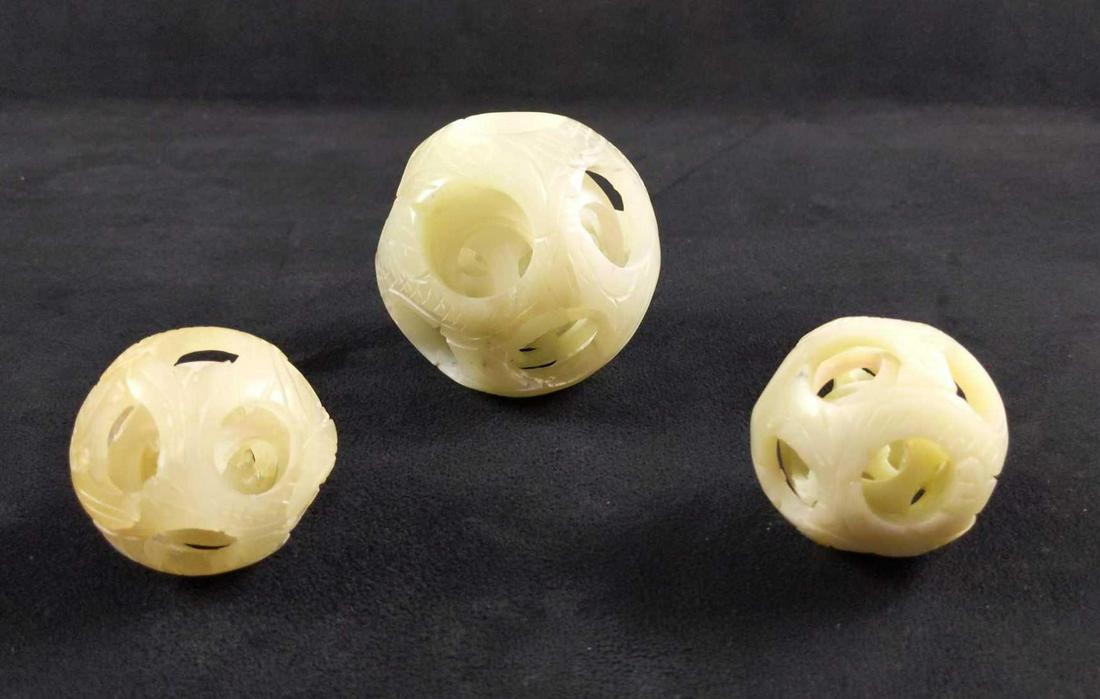 â€‹â€‹â€‹â€‹â€‹â€‹â€‹Soapstone Chinese Puzzle Ball Lot (1 of 9)
