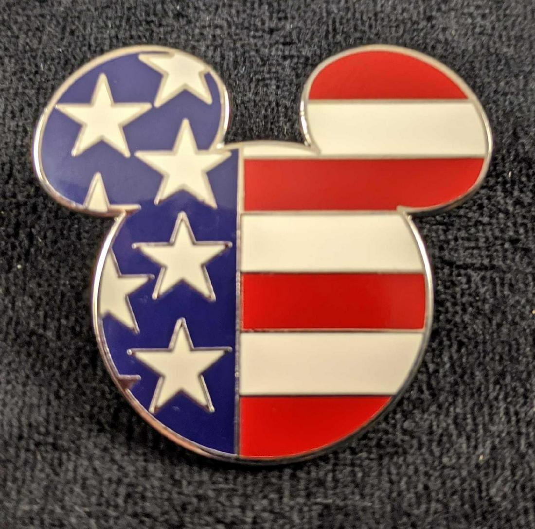 Lot Of 42 Disney American Flag Pins (1 of 3)