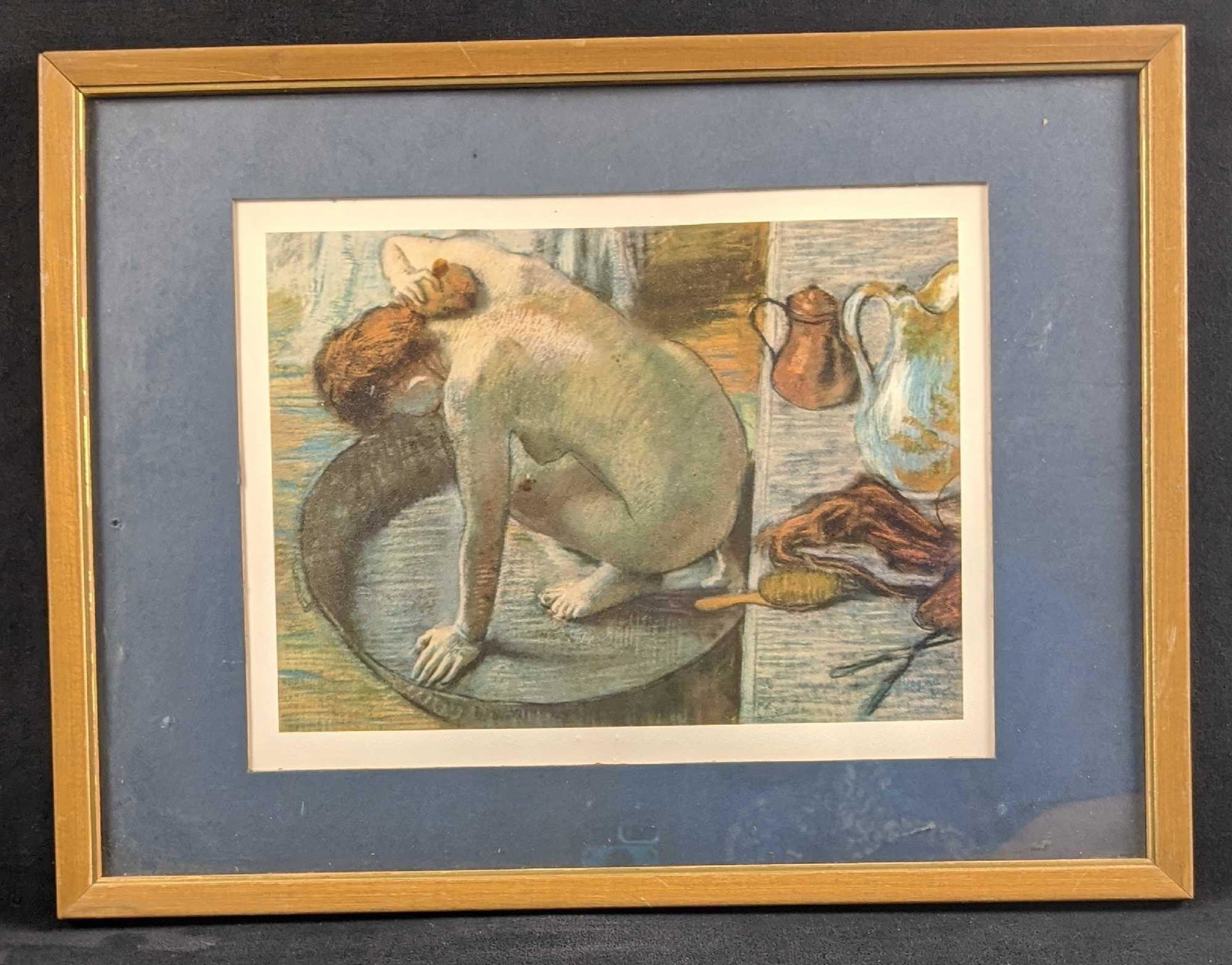 Vintage Framed Edgar Degas The Tub Nude Print: Framed print of Edgar Degas's famous "The Tub". Matted frame comes in a wooden frame with gold color trim. Frame is in good, vintage conditionÂ with some wearing. Also needs a hook on the back. Prin