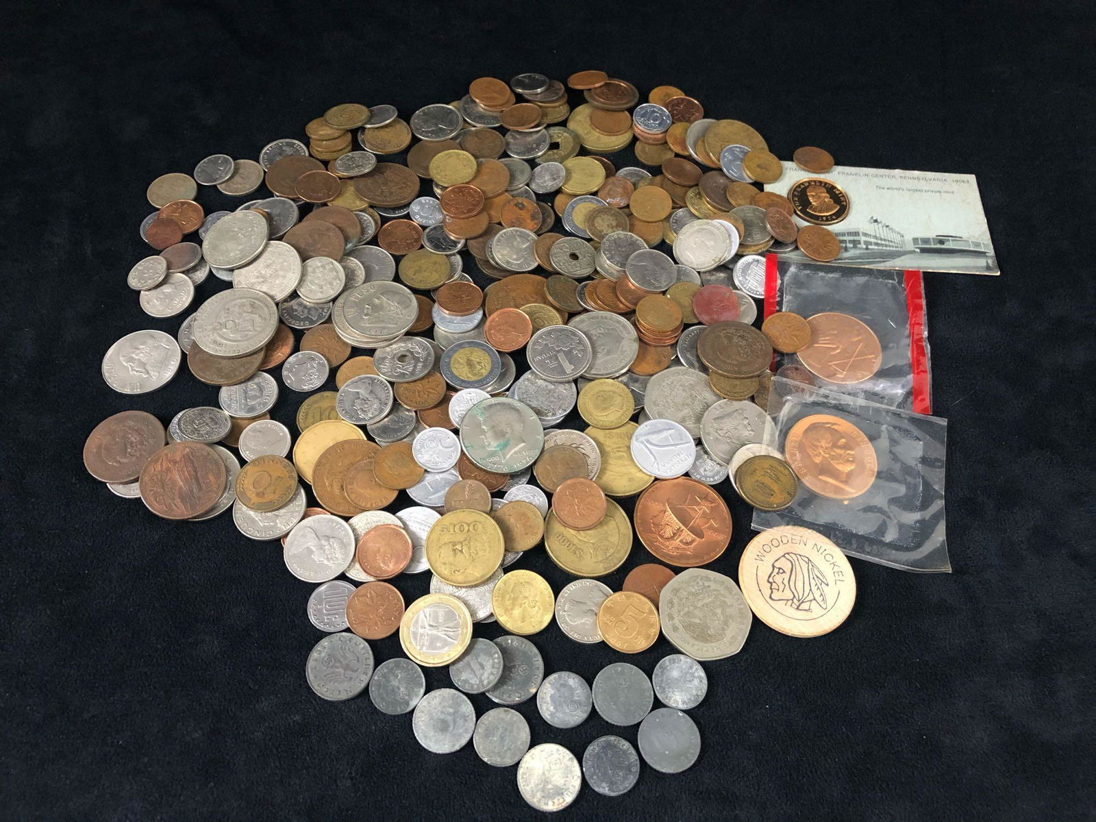 Large Lot Of Mixed Date Foreign Coins Medals Tokens (1 of 14)