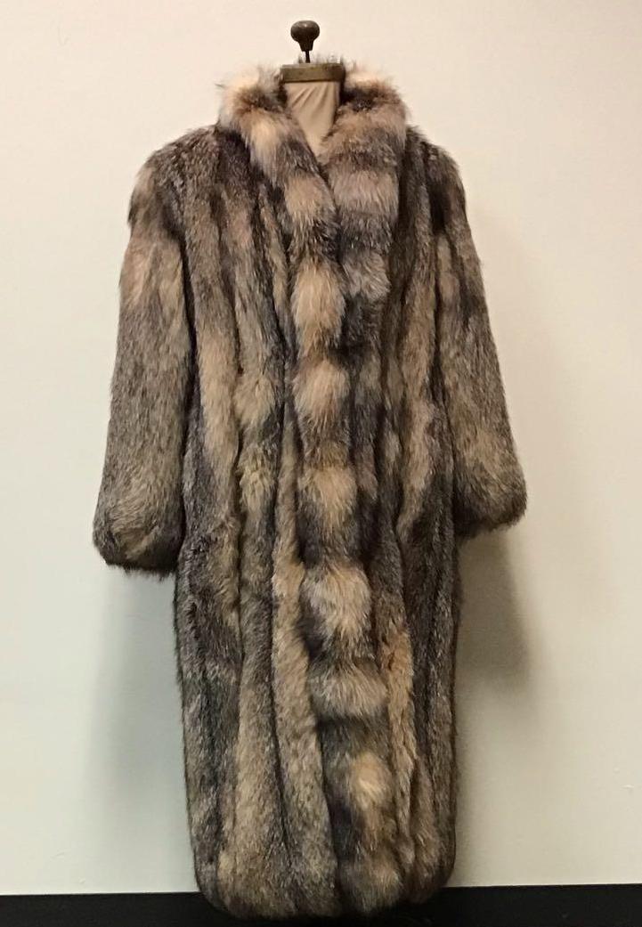 Crystal Fox Fur Coat (1 of 7)
