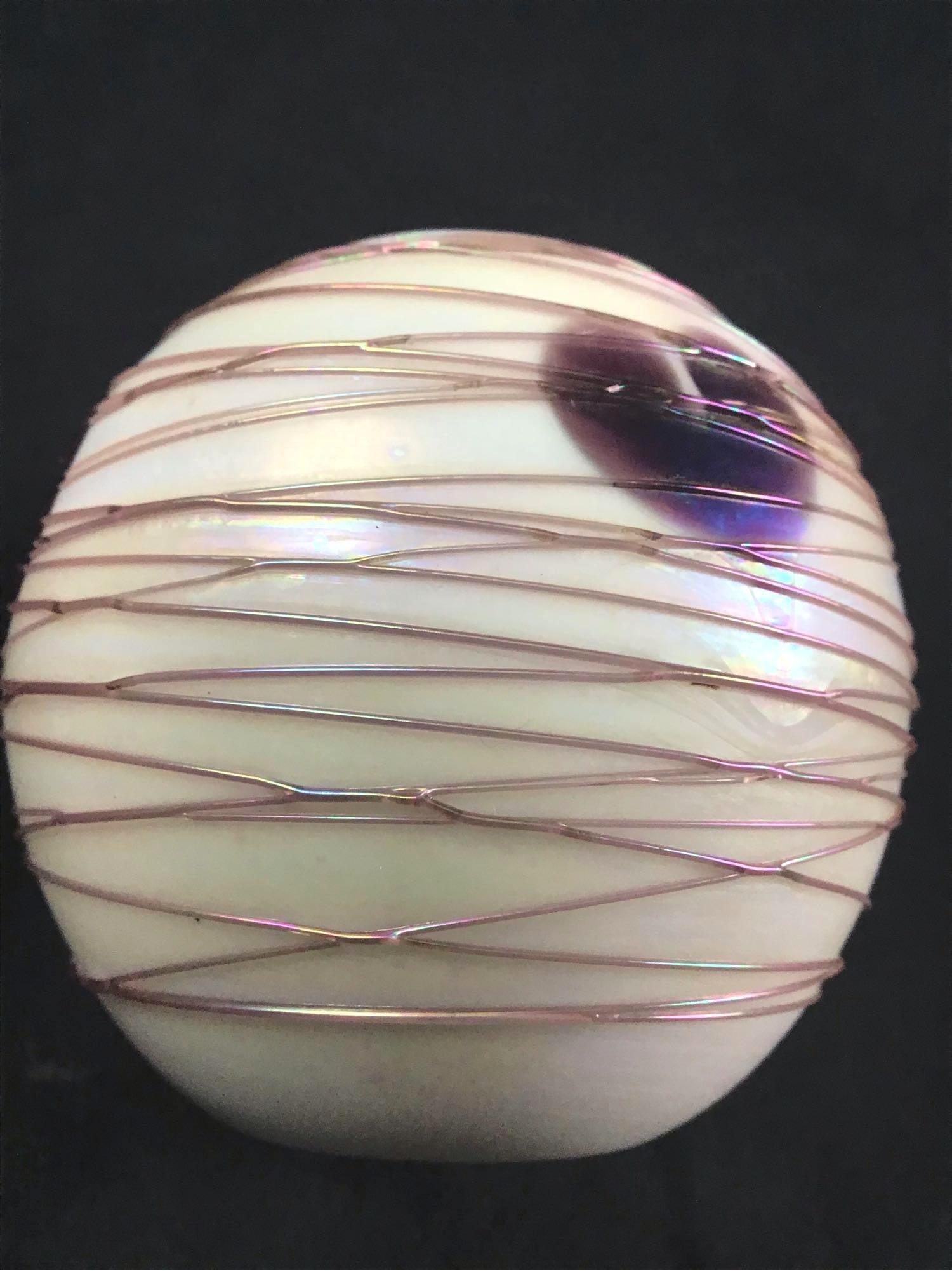Terry Crider Vintage Threaded Art Glass Paperweight (1 of 8)