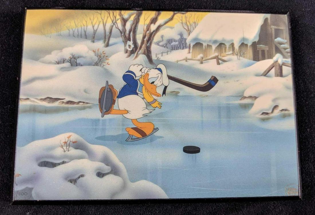 Disney Wood Print Plaque Donald Duck Hockey Champion (1 of 6)
