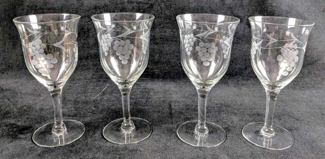 Vintage Style Etched Glass Wine Glasses With Grapes: Set of four etched glass wine glasses. In good, used condition. Measures approx 7" x 3" In good, used condition. Please see images for details.