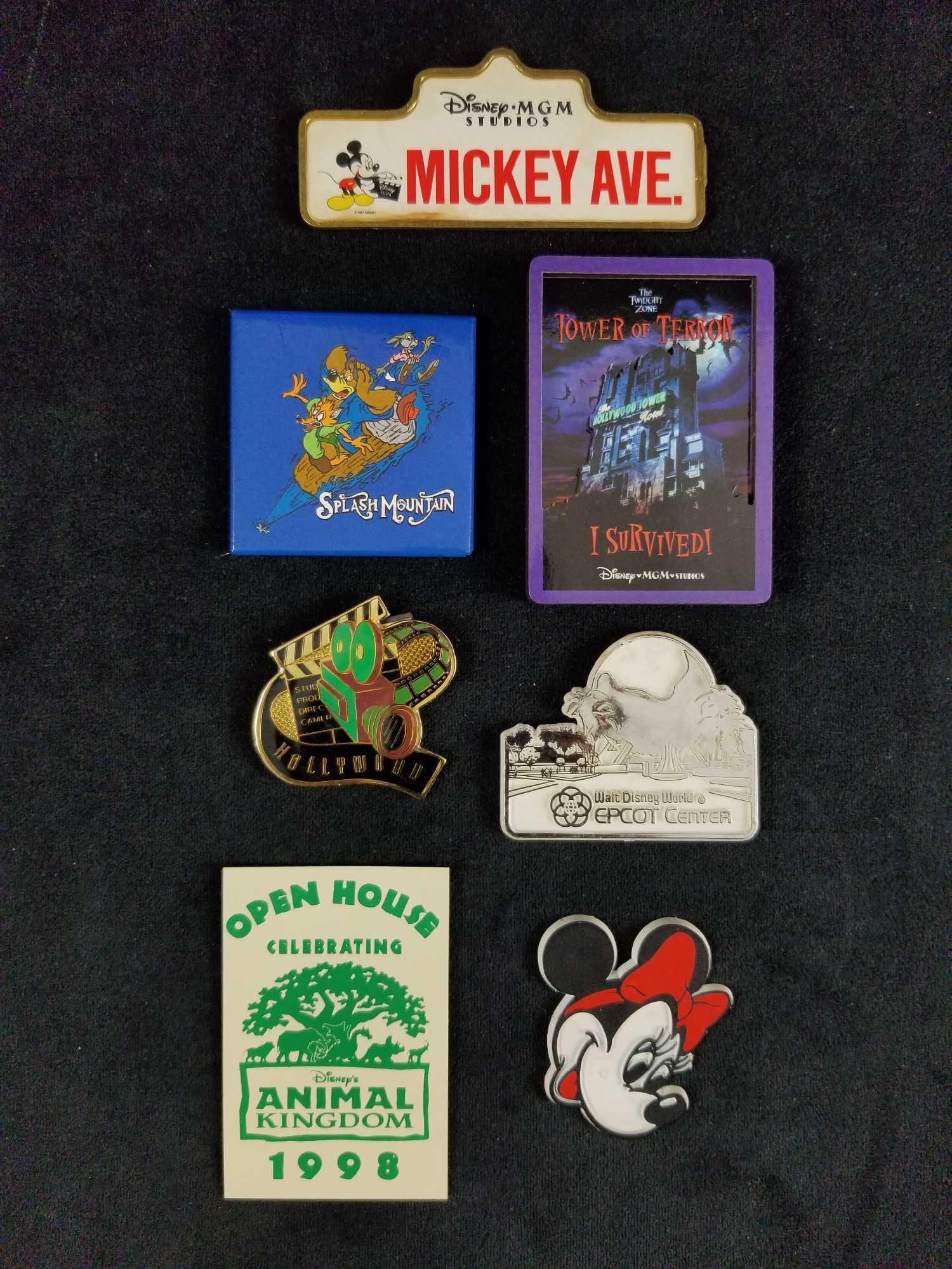 Disney Theme Parks Assorted Refrigerator Magnets Lot of (1 of 5)