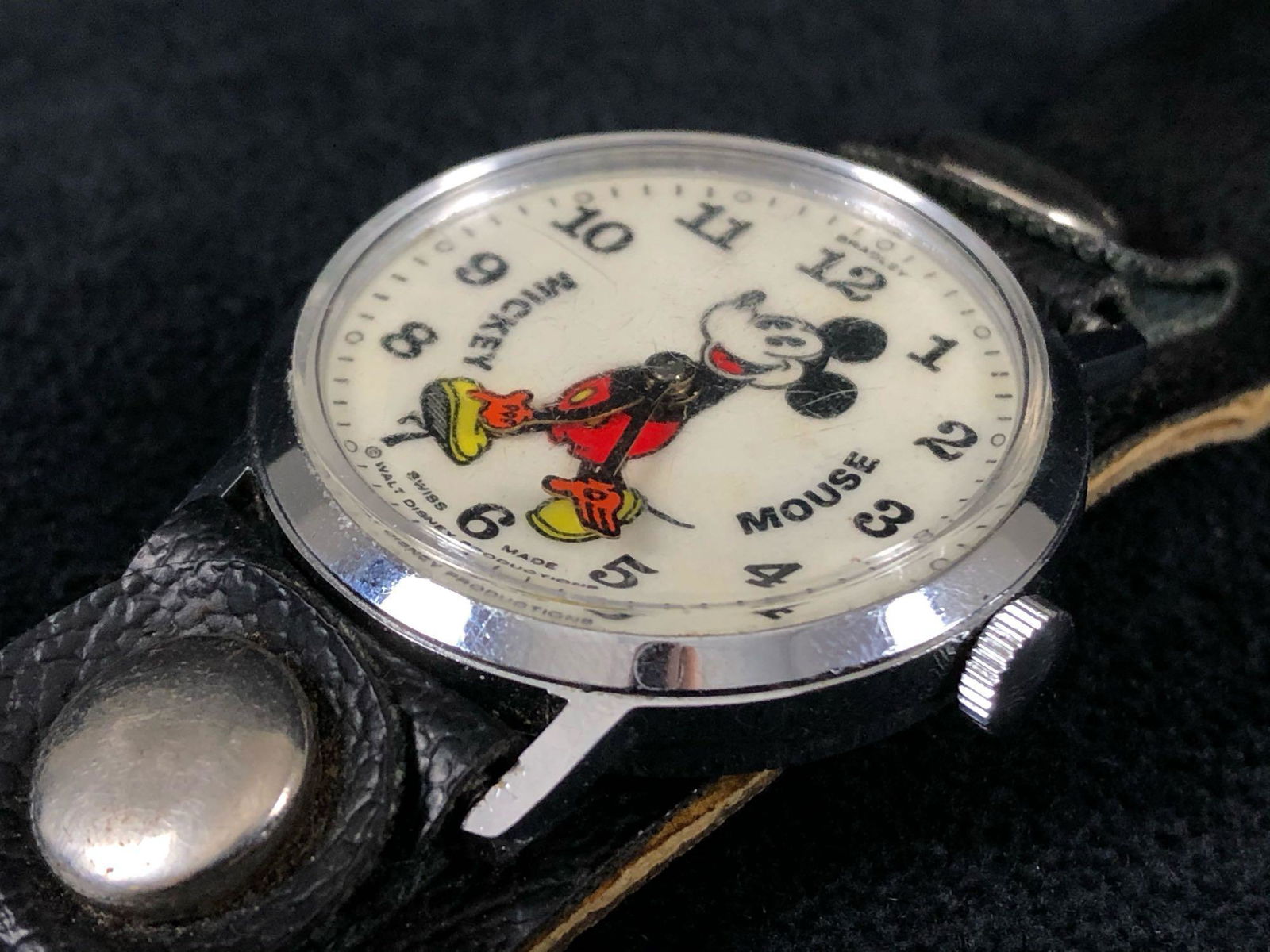 Bradley swiss made hotsell mickey mouse watch 23